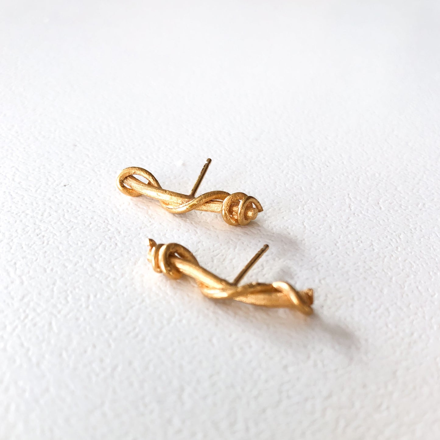 Bosco line earrings