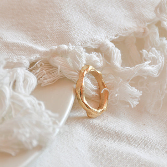 Posé Ring